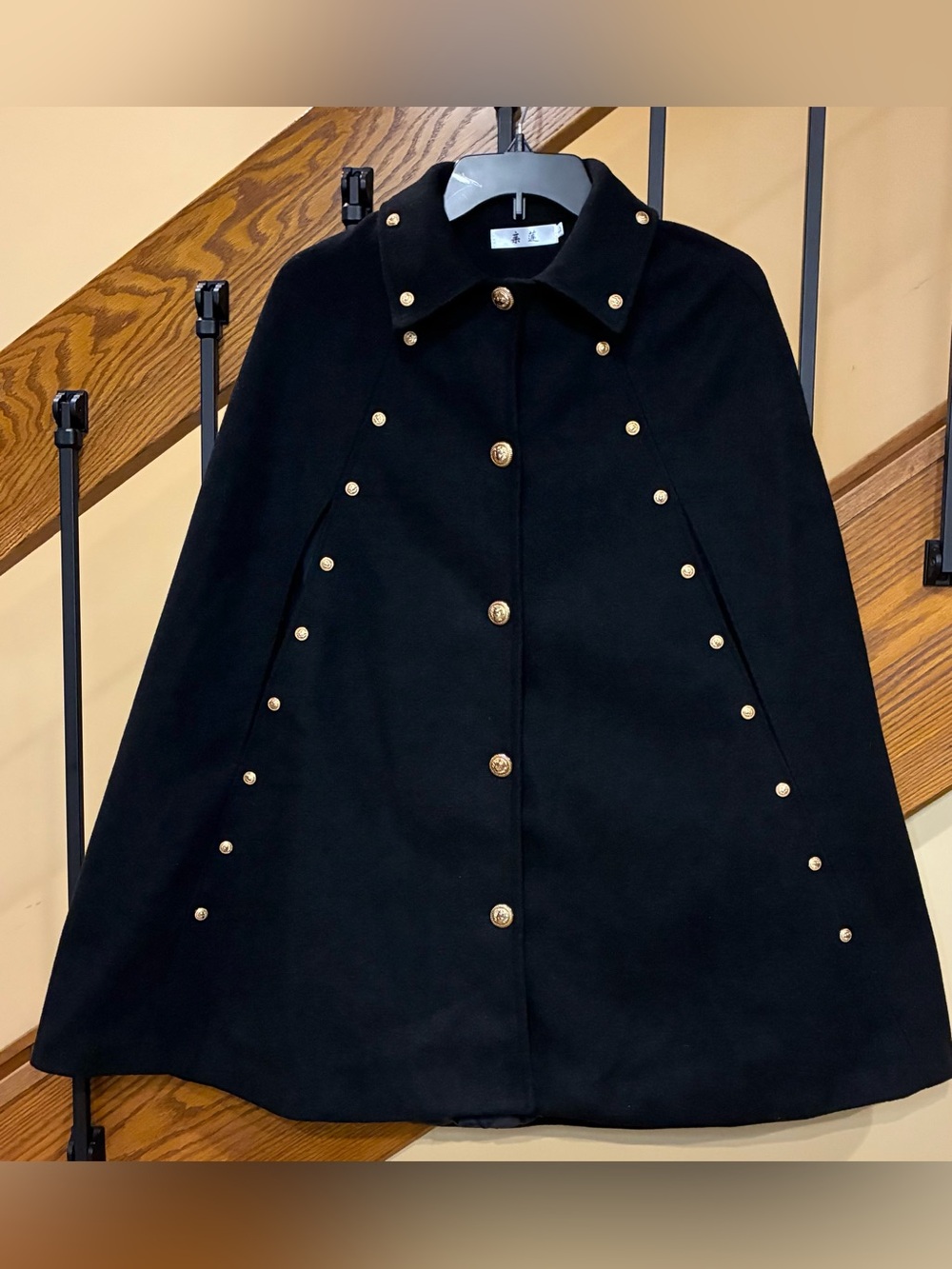 Cape Coat Gold Button Front and gold rivet detailing collared deep black SZ. Lg
